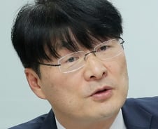 개혁 없는 정년연장, 누구의 공정인가 [MT시평/김덕호]