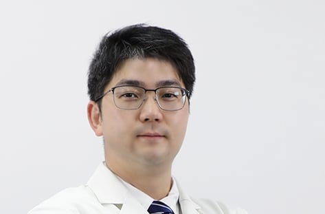 에어컨 찬바람에 온몸이 '욱신'…여름철 '요통의 경고' 썸네일