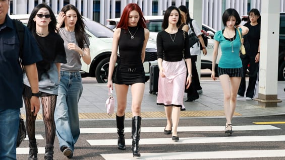 베이비몬스터 '방콕에서 만나요!'
