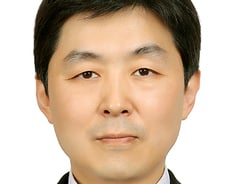 은행이 왜 손해보험까지 다 할까 [MT시평/이병건]