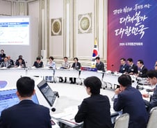 [사설]800조 예산시대..세출구조조정이 먼저다