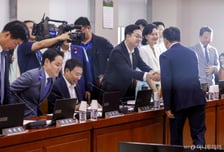 범여권 의원만 모였는데도...법사위, 檢 보완수사권 놓고 격론
